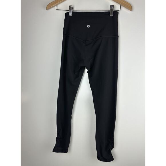 🦄 Rare Lululemon Align High Rise Crop 23" Twist Waist Legging Pant Black Size 4 - Picture 12 of 15